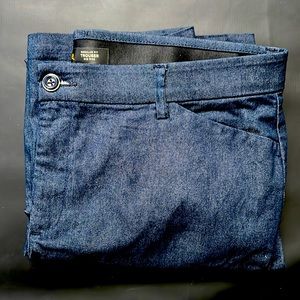 Lee flex motion, trouser size 16 short color denim rinse